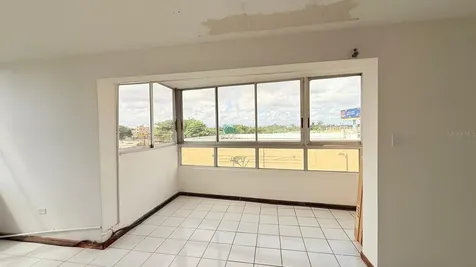 37 Isla Verde Avenue Carolina PR 00979