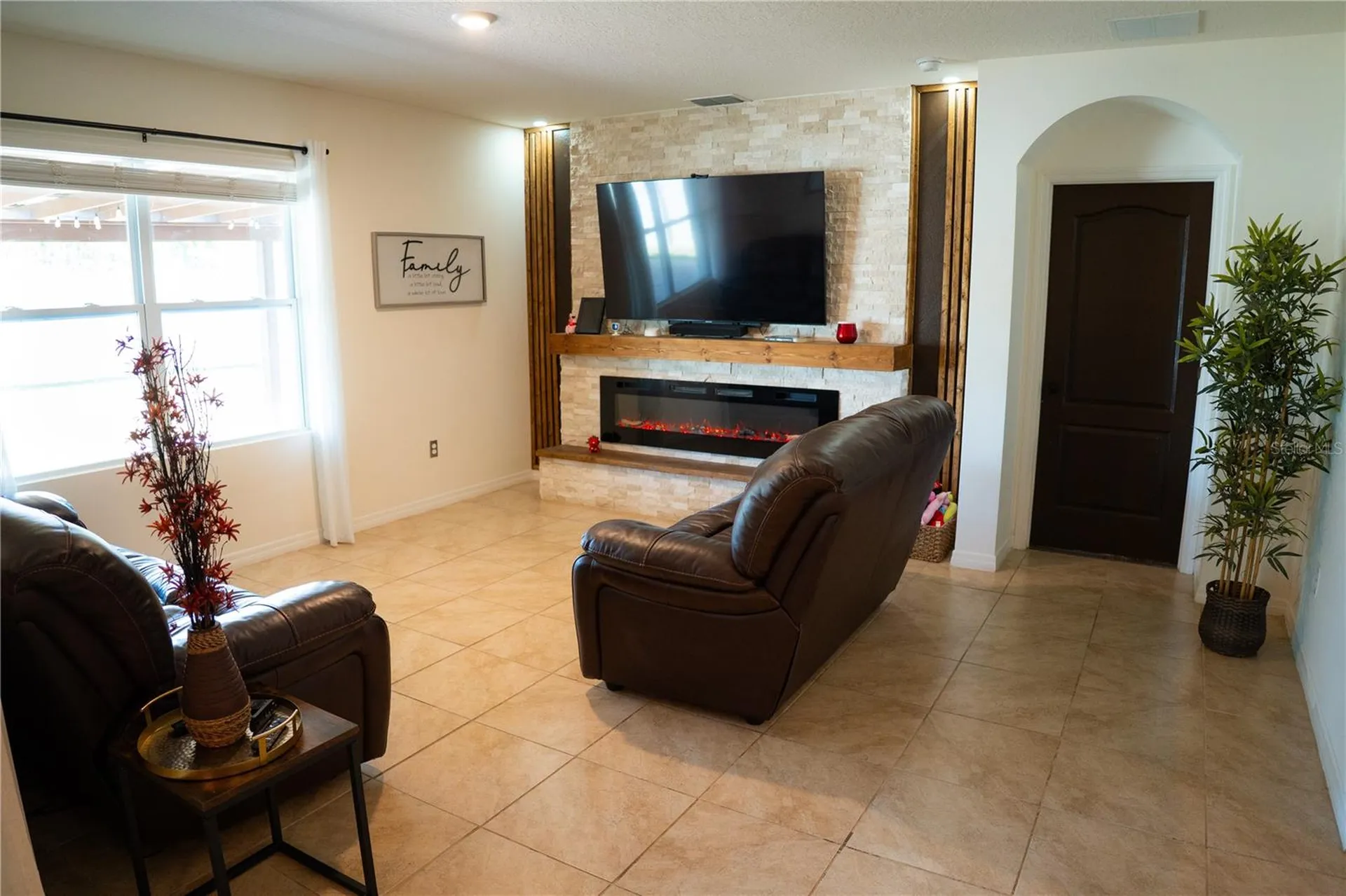 1315 Fox Squirrel Drive Davenport FL 33897