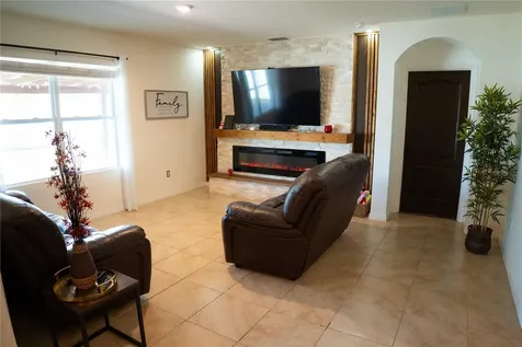 1315 Fox Squirrel Drive Davenport FL 33897
