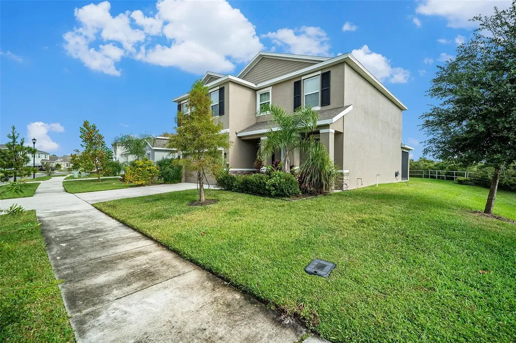 5430 Thistle Field Court Wesley Chapel FL 33545