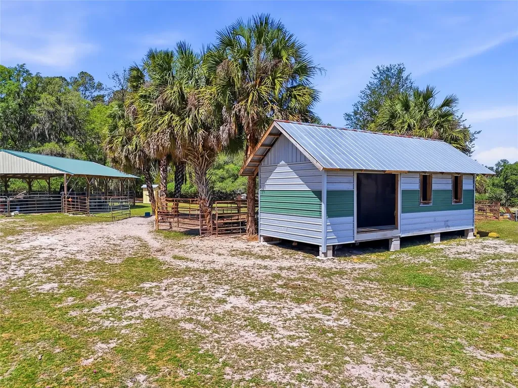 22130 NW 75th Avenue Road Micanopy FL 32667