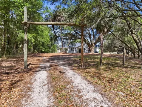 22130 NW 75th Avenue Road Micanopy FL 32667