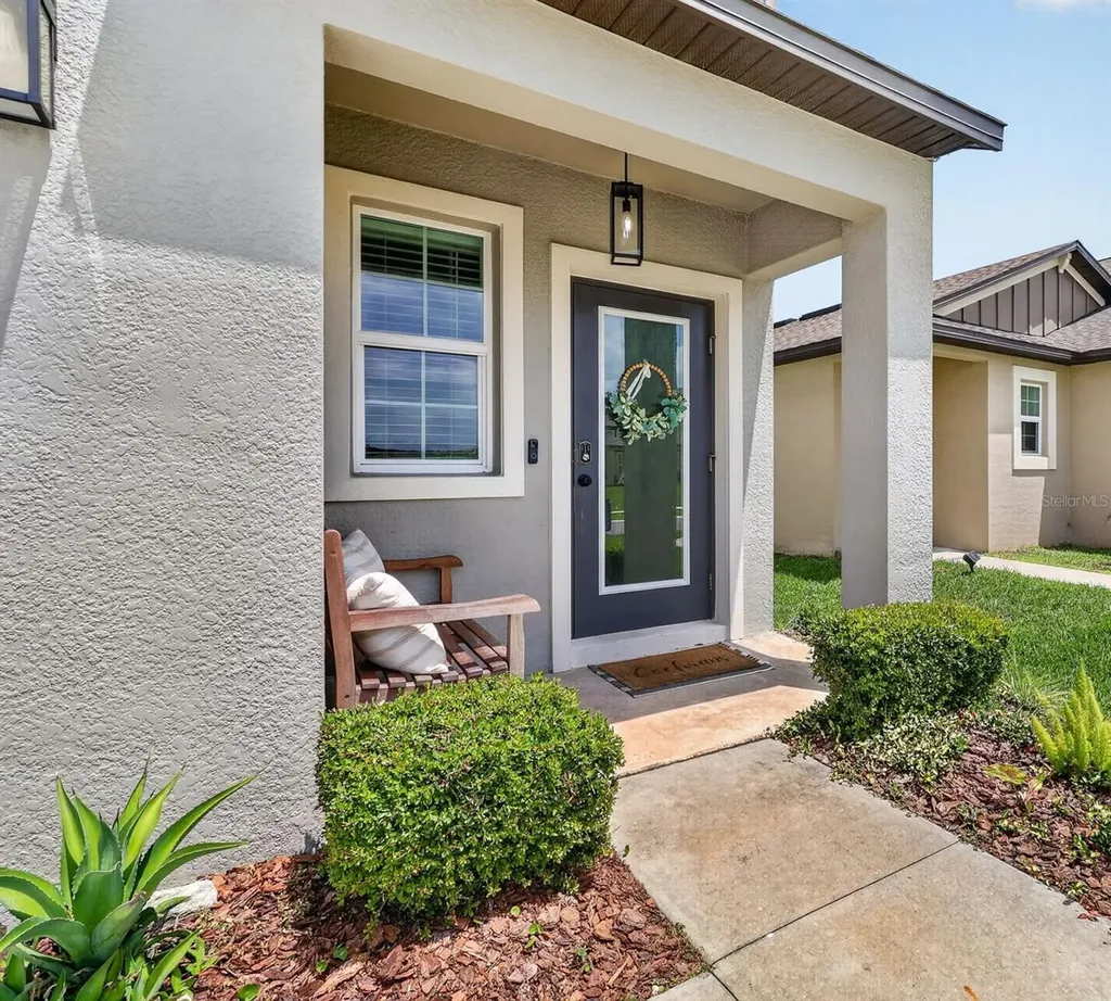 1922 Lanier Road Zephyrhills FL 33541