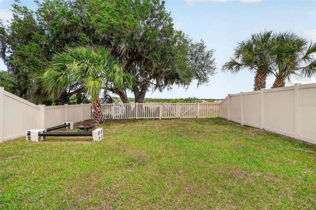 1922 Lanier Road Zephyrhills FL 33541