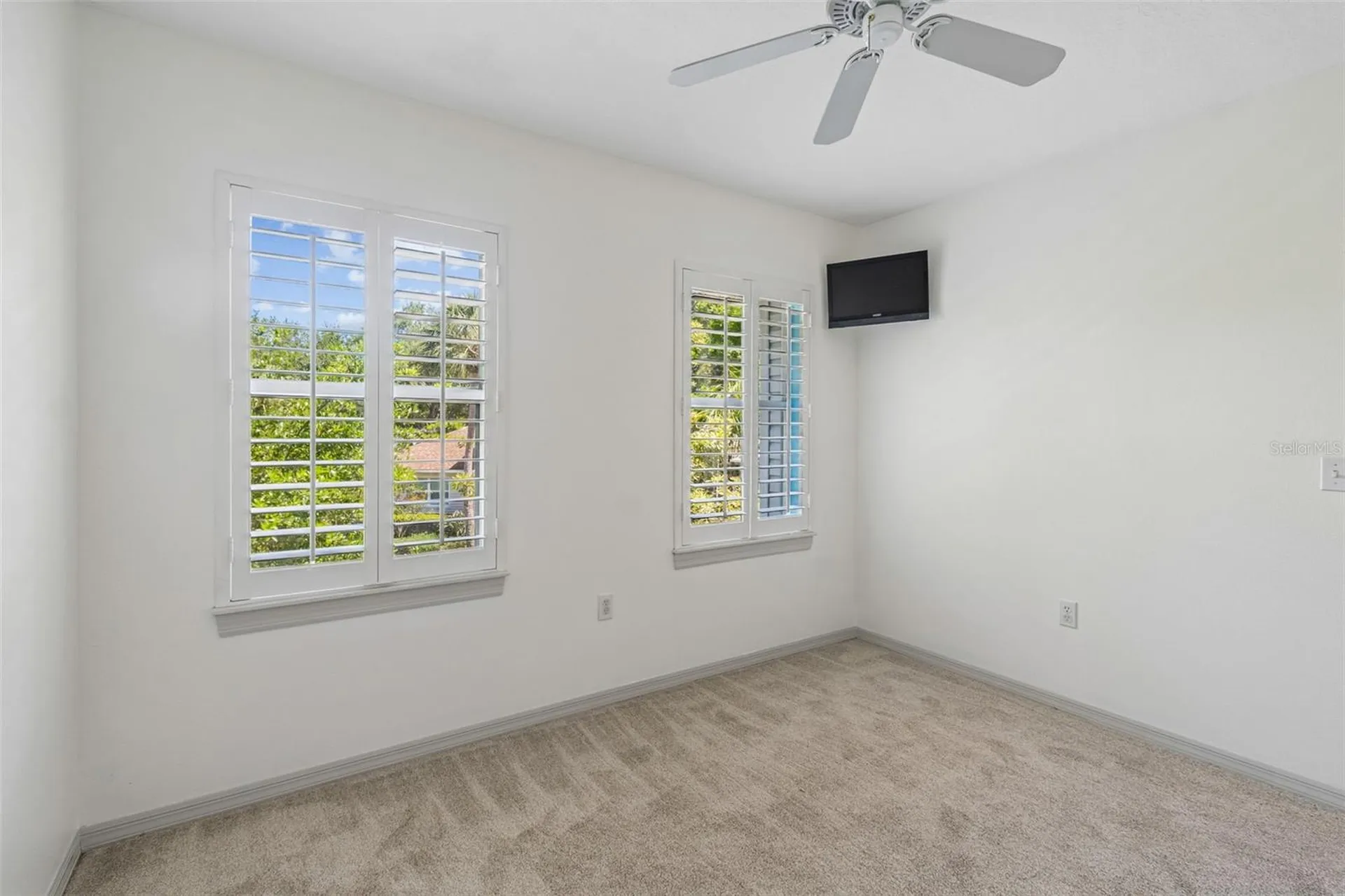 6414 23rd Avenue Drive W Bradenton FL 34209