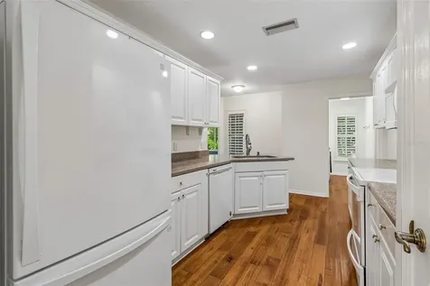 6414 23rd Ave Dr W Bradenton FL 34209