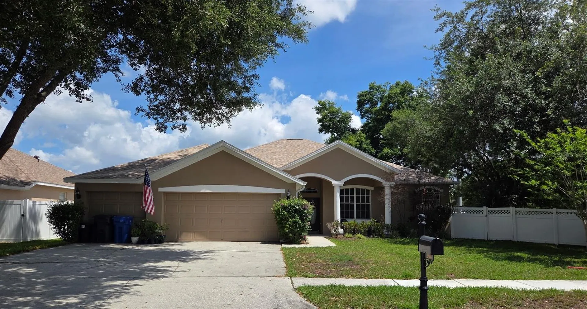 2866 Duncan Tree Circle Valrico FL 33594