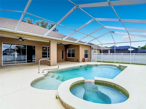 2866 Duncan Tree Circle Valrico FL 33594