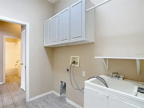 2866 Duncan Tree Circle Valrico FL 33594