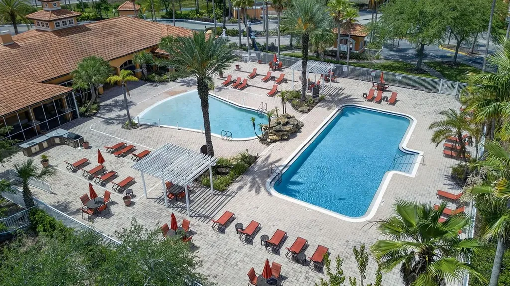 5467 Vineland Road Orlando FL 32811