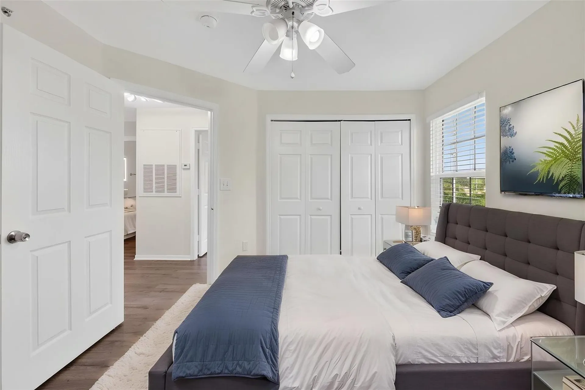 5467 Vineland Road Orlando FL 32811
