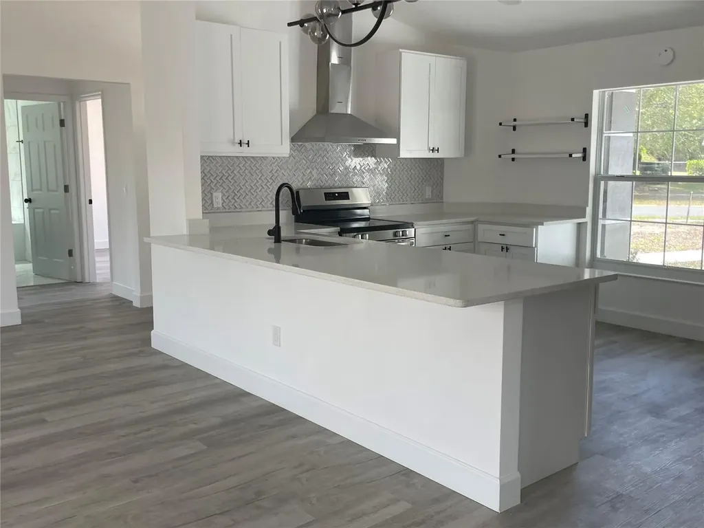 1367 Hensley Drive Deland FL 32724
