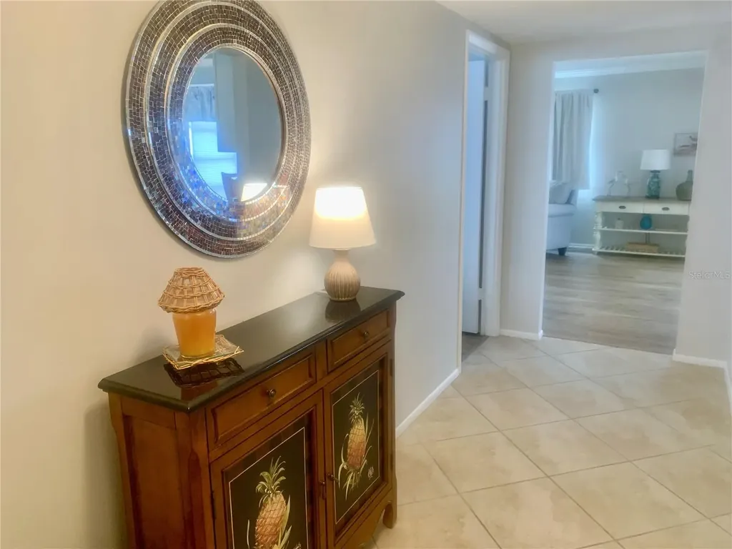 2310 Canalbluff Place Sarasota FL 34231