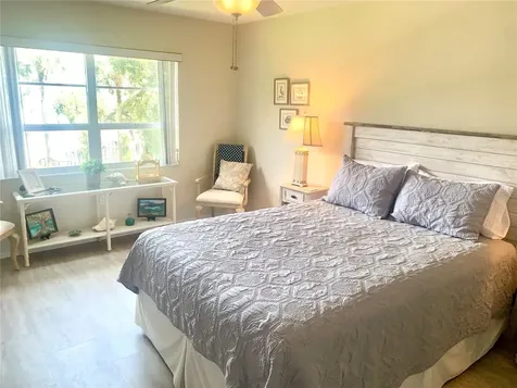 2310 Canalbluff Place Sarasota FL 34231