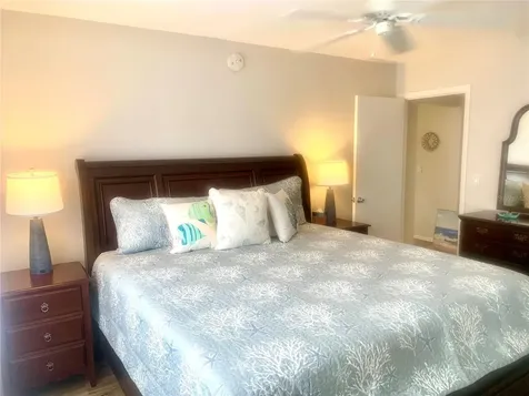 2310 Canalbluff Place Sarasota FL 34231