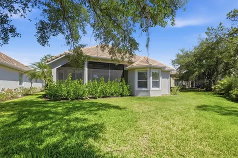 7466 Edenmore Street Lakewood Ranch FL 34202