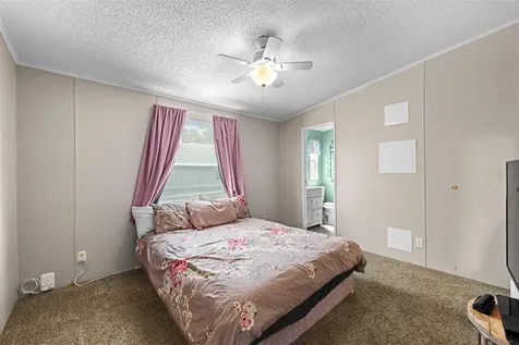 38052 Lawanda Loop Zephyrhills FL 33542