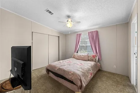 38052 Lawanda Loop Zephyrhills FL 33542