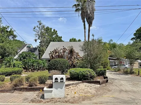 5329 Blue Grass Street Orlando FL 32810