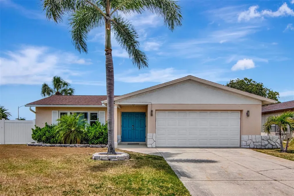 4712 114th Street N St Petersburg FL 33708