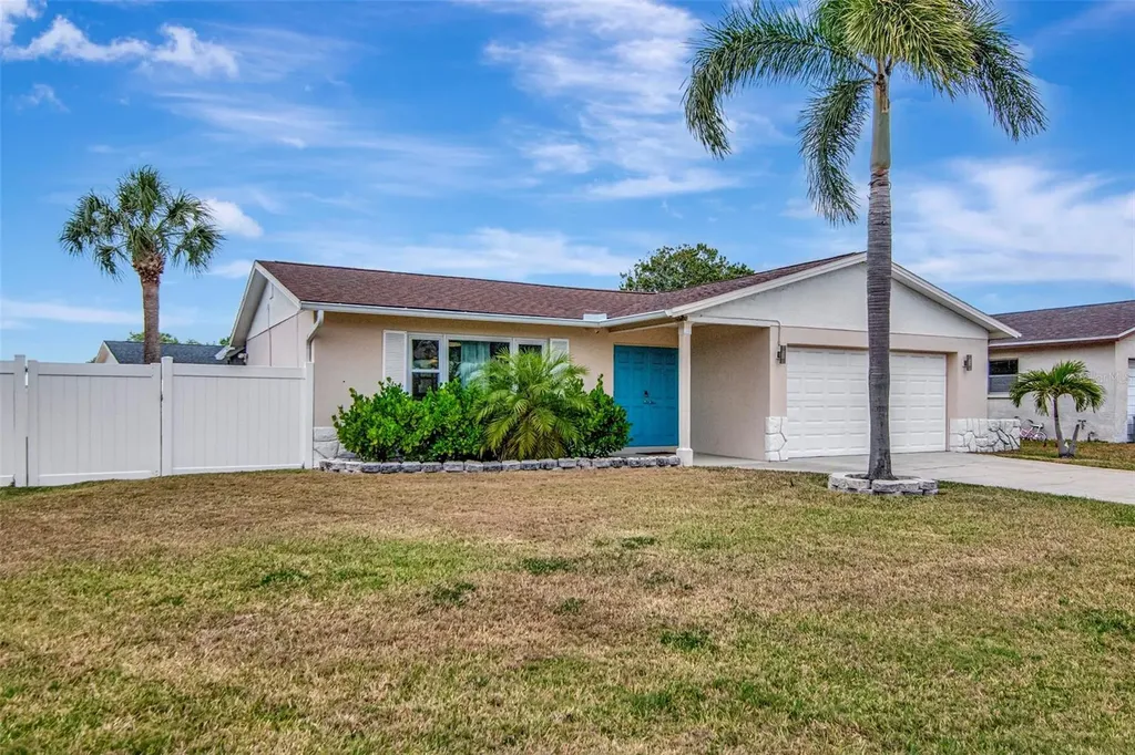 4712 114th Street N St Petersburg FL 33708