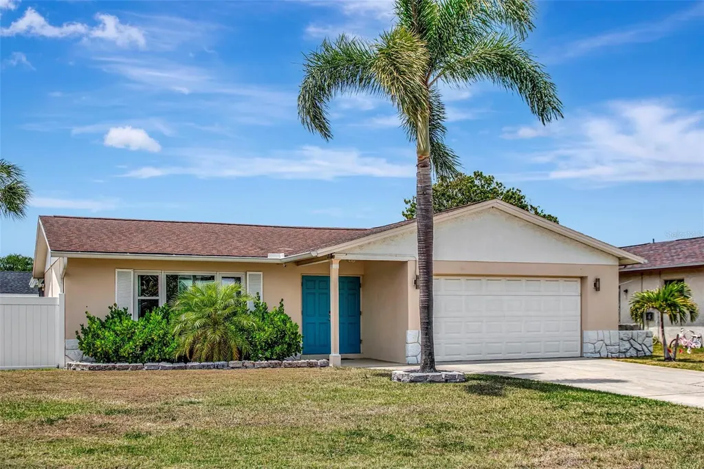 4712 114th Street N St Petersburg FL 33708