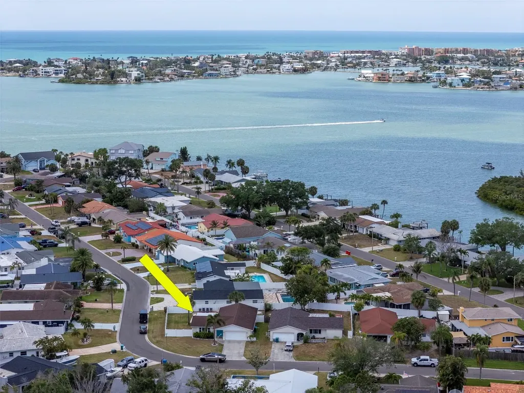 4712 114th Street N St Petersburg FL 33708