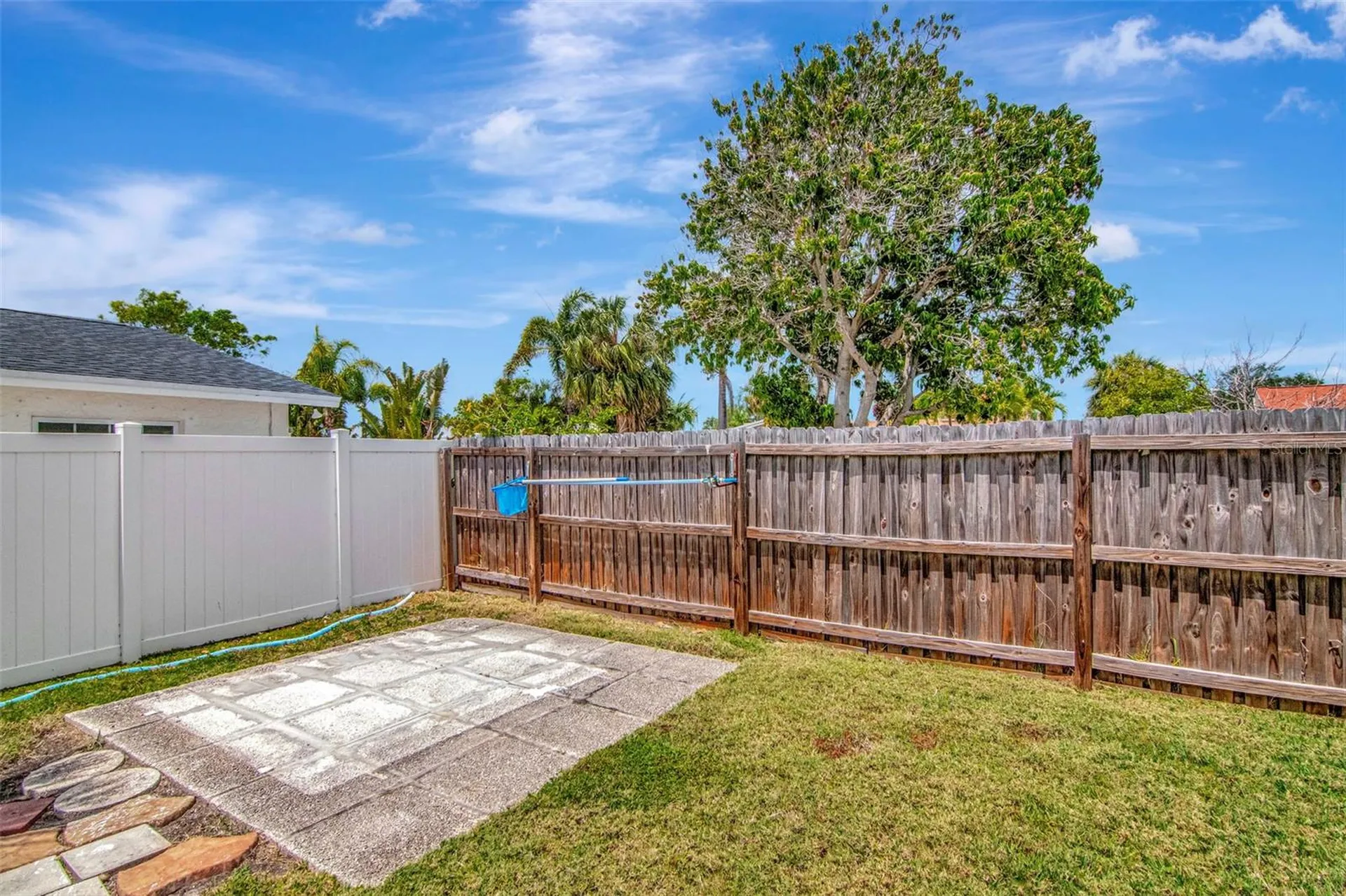 4712 114th Street N St Petersburg FL 33708