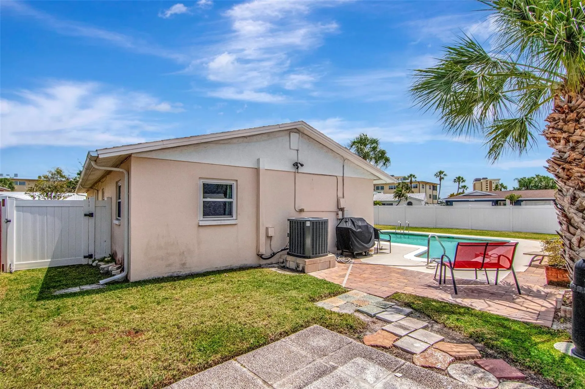 4712 114th Street N St Petersburg FL 33708