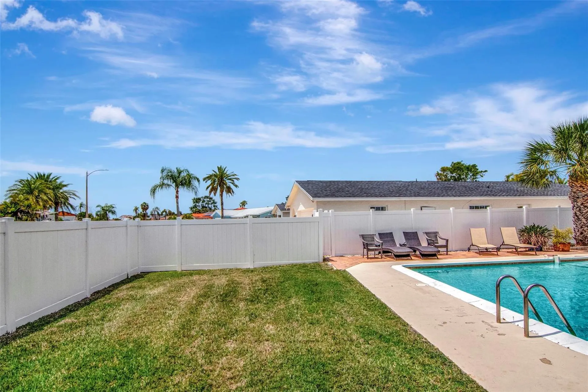 4712 114th Street N St Petersburg FL 33708