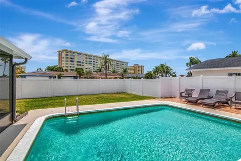 4712 114th Street N St Petersburg FL 33708