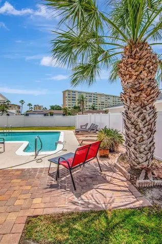 4712 114th Street N St Petersburg FL 33708