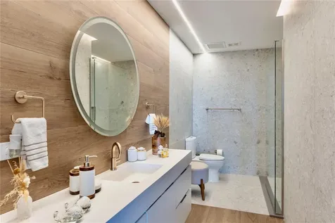 Atlantis Condominium Avenue Constitucion #404 San Juan PR 00901