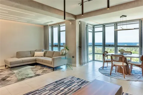 Atlantis Condominium Avenue Constitucion #404 San Juan PR 00901