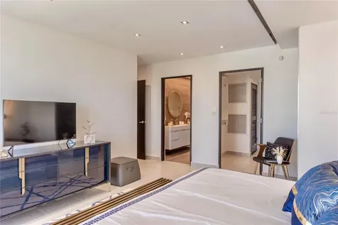 Atlantis Condominium Avenue Constitucion #404 San Juan PR 00901
