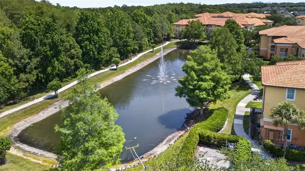 5467 Vineland Road Orlando FL 32811