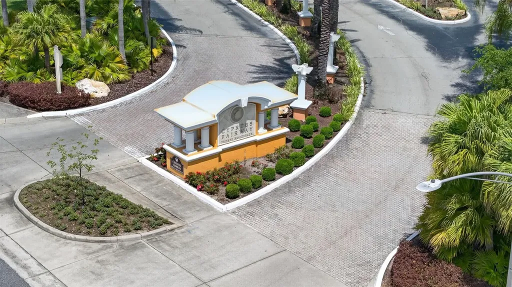 5467 Vineland Road Orlando FL 32811