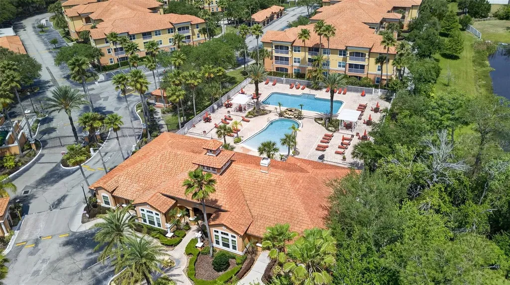 5467 Vineland Road Orlando FL 32811