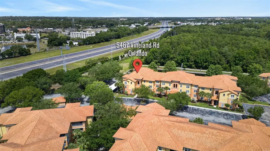 5467 Vineland Road Orlando FL 32811