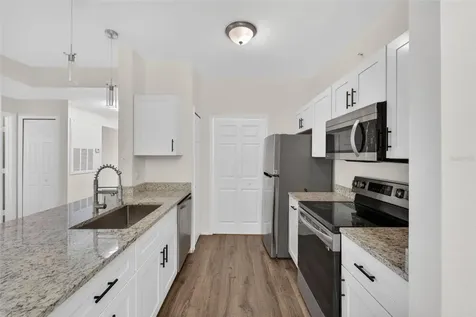 5467 Vineland Road Orlando FL 32811