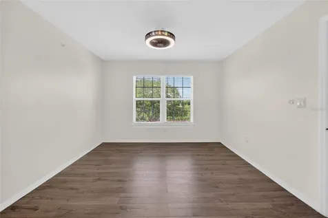 5467 Vineland Road Orlando FL 32811