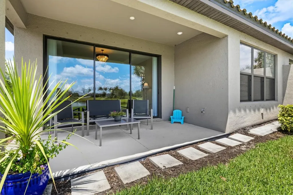 10254 Morning Mist Lane Sarasota FL 34241