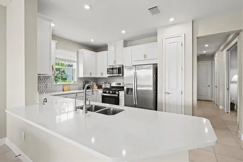 10254 Morning Mist Lane Sarasota FL 34241