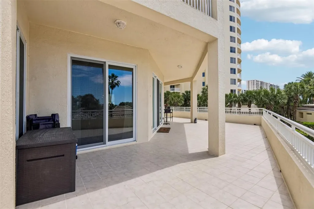 1180 Gulf Boulevard Clearwater Beach FL 33767