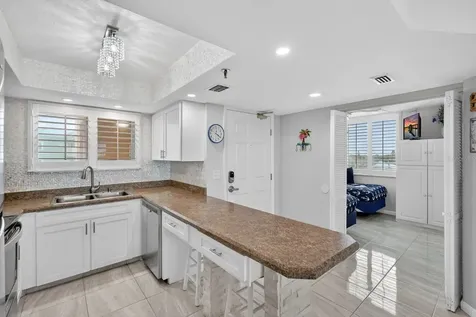 421 S Atlantic Avenue New Smyrna Beach FL 32169