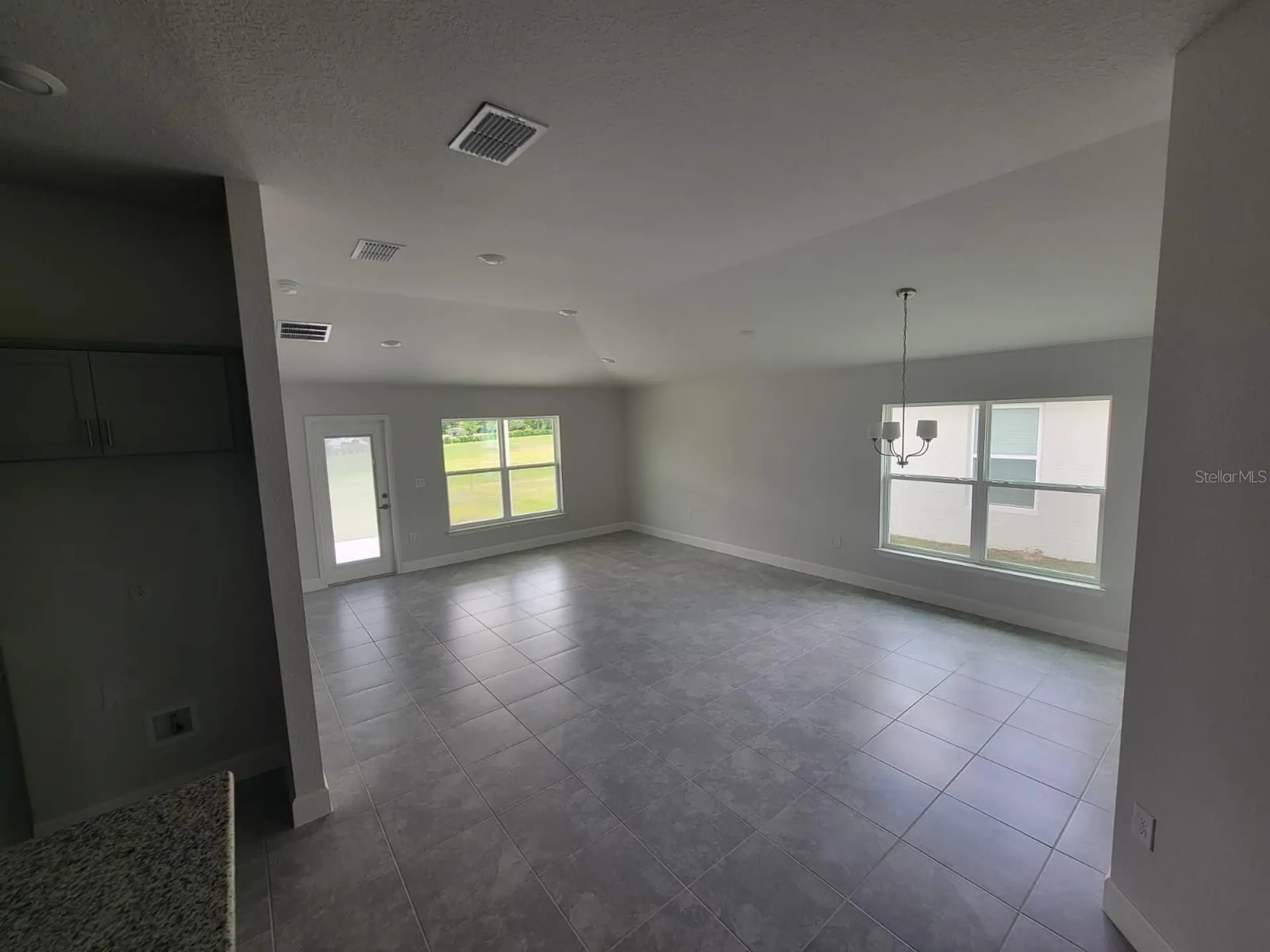 2170 NW 23rd Loop Ocala FL 34475