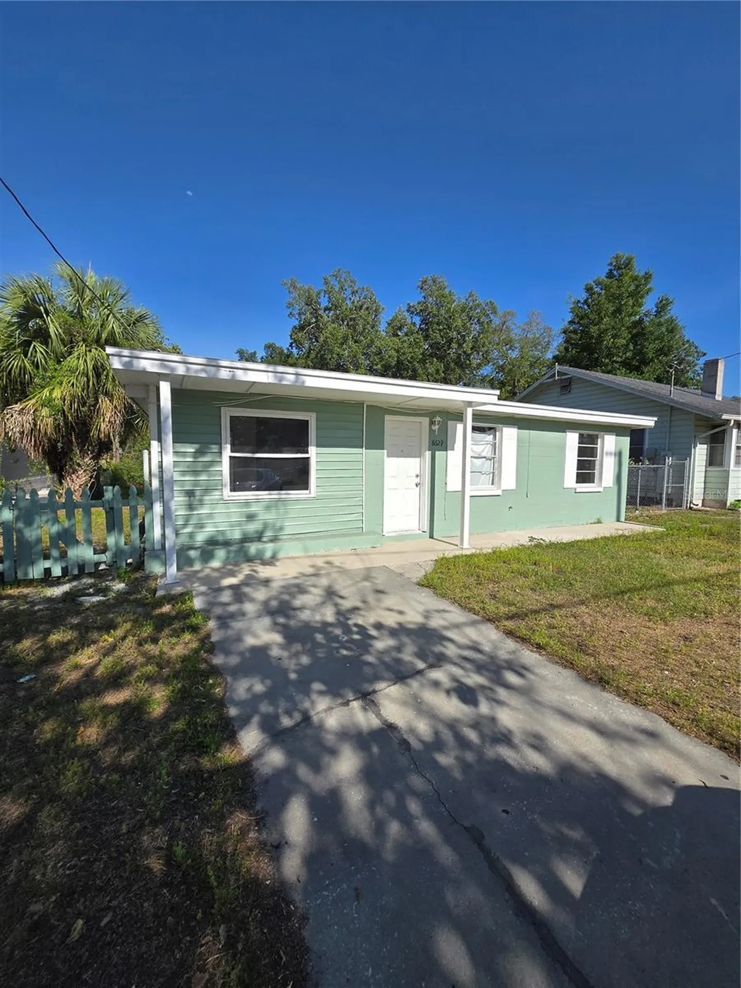 8623 N Willow Avenue Tampa FL 33604