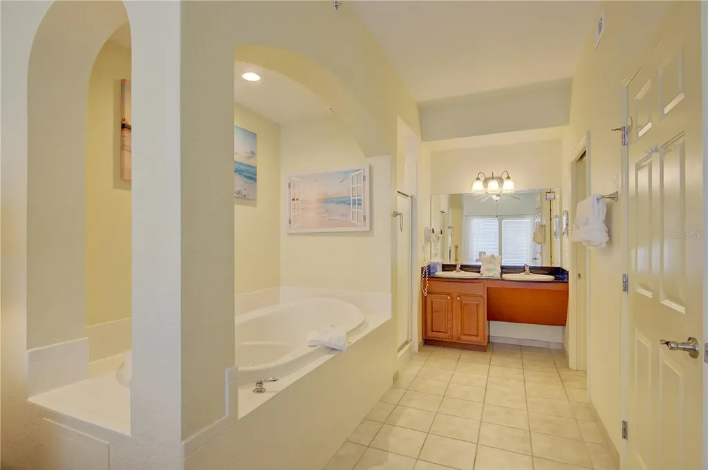 8101 Resort Village Drive Orlando FL 32821