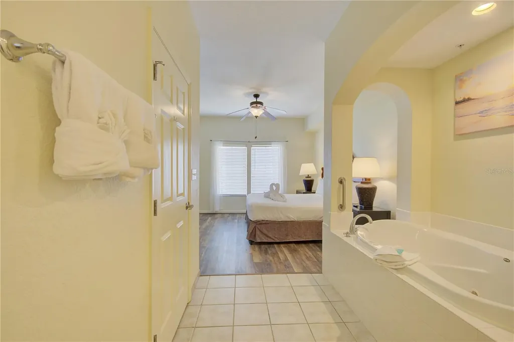 8101 Resort Village Drive Orlando FL 32821