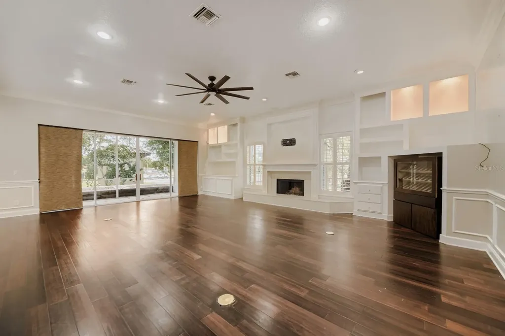 7601 Debeaubien Drive Orlando FL 32835
